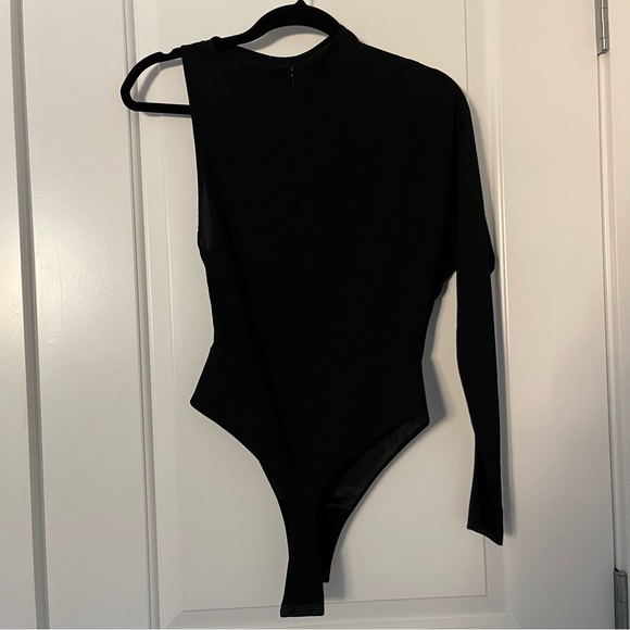 MISHA BLACK ONE SHOULDER BODY SUIT. - Picture 8 of 8